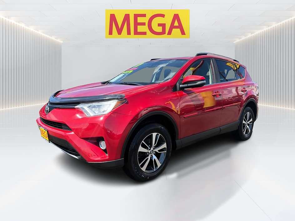 2017 Toyota RAV4 XLE AWD's photo
