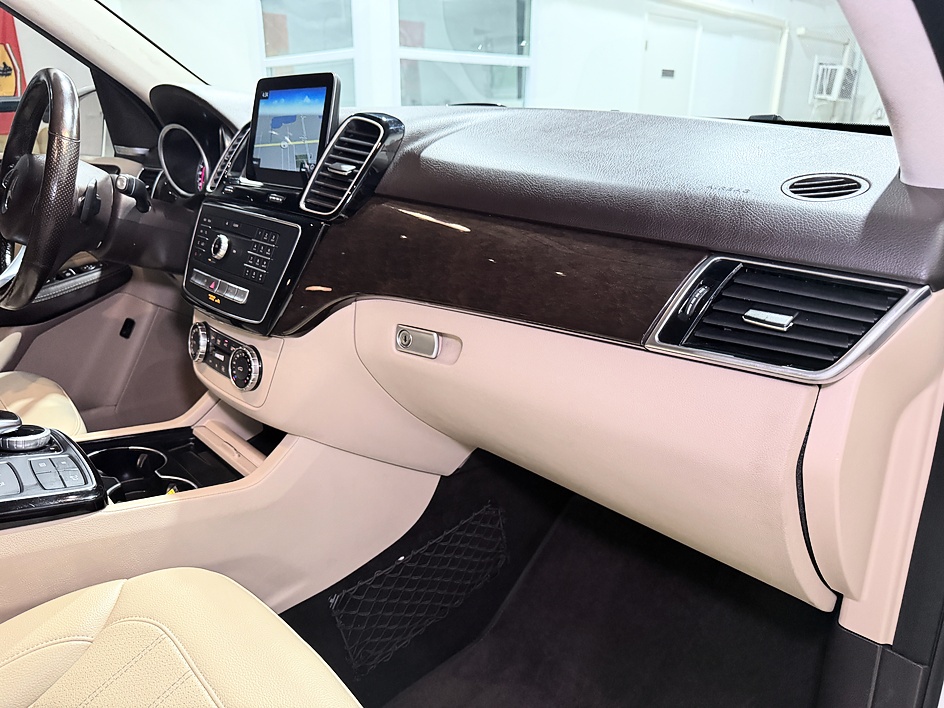 2017 Mercedes-Benz GLE-Class GLE350 - Photo 32