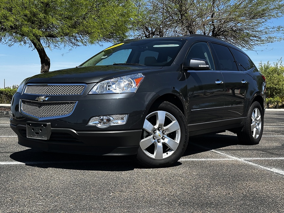 2011 Chevrolet Traverse LTZ AWD's photo