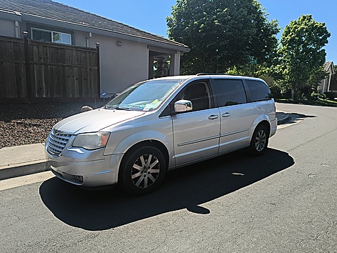 2008 Chrysler Town & Country Touring