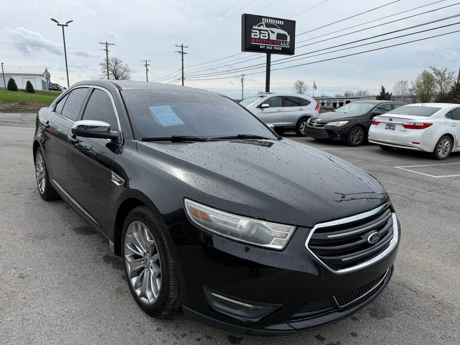 2013 Ford Taurus