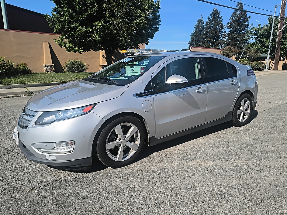 2014 Chevrolet Volt -'s photo