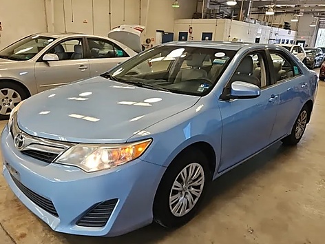 2014 Toyota Camry LE