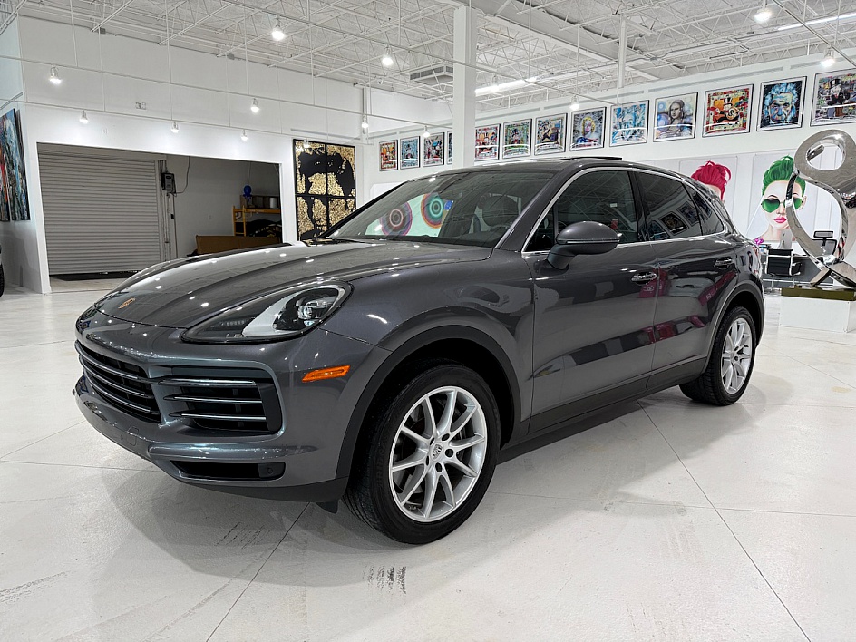 2022 Porsche Cayenne Base