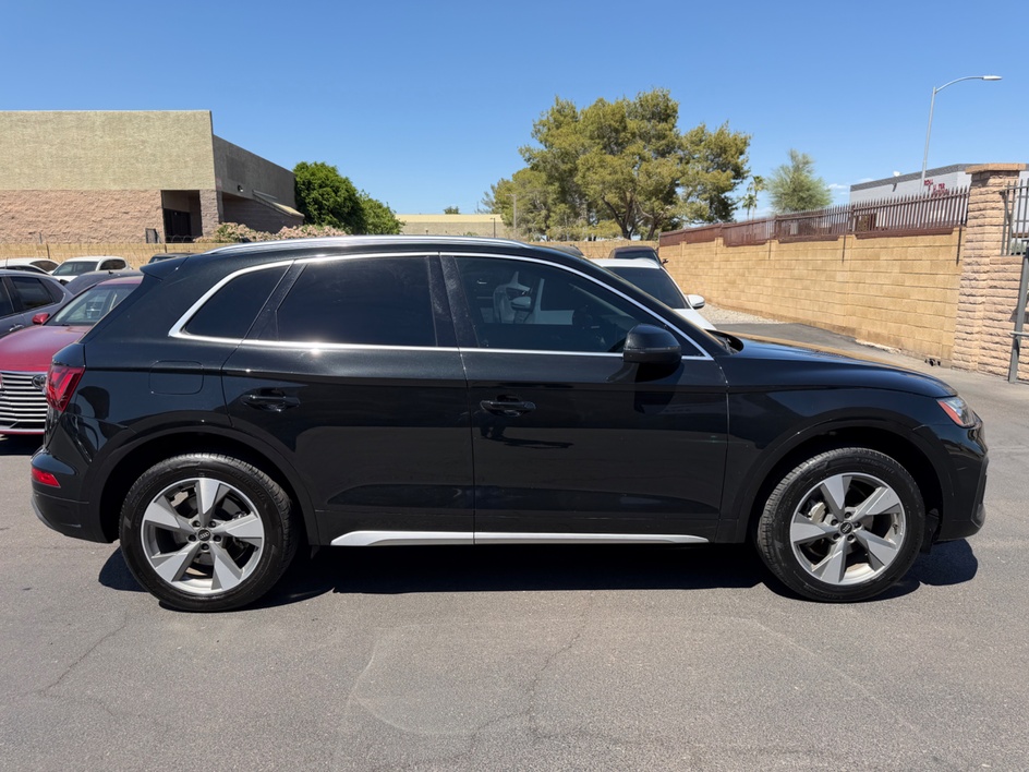 2022 Audi Q5 Premium Plus - Photo 9