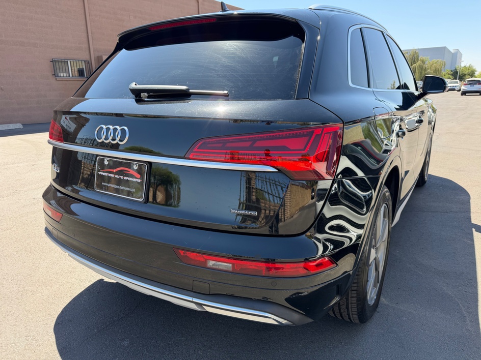 2022 Audi Q5 Premium Plus - Photo 11