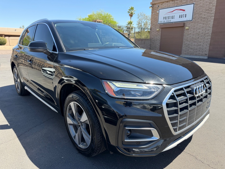 2022 Audi Q5 40 Premium Plus's photo