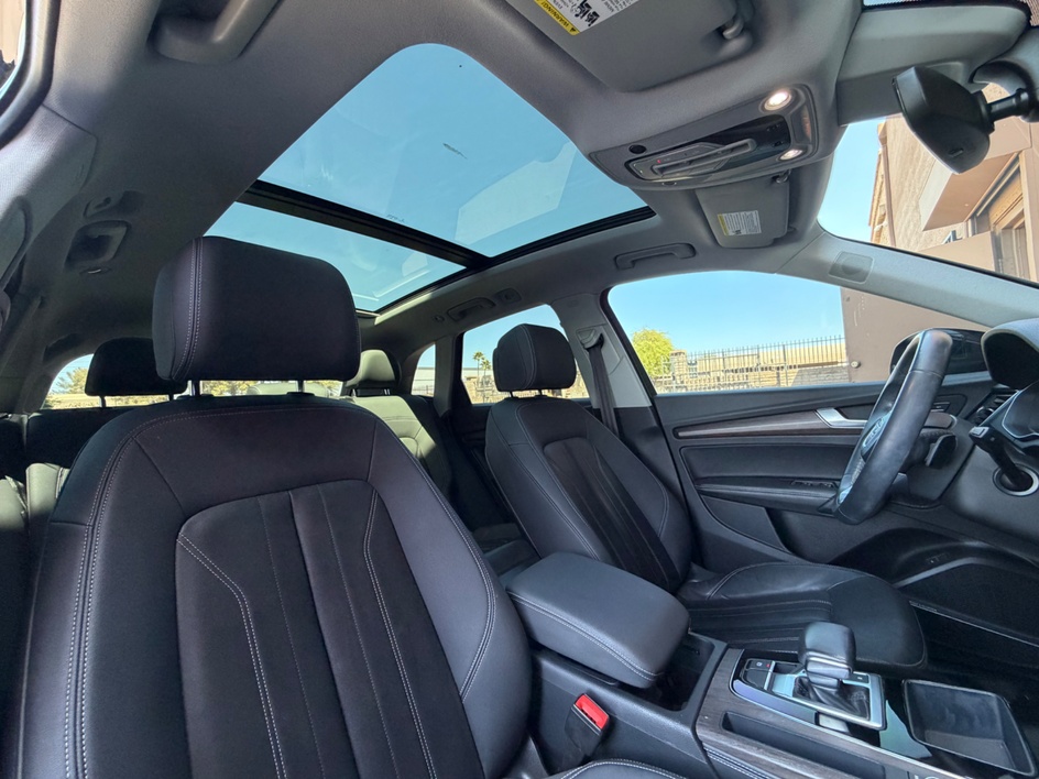 2022 Audi Q5 Premium Plus - Photo 44