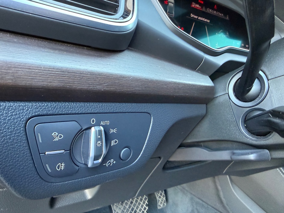 2022 Audi Q5 Premium Plus - Photo 26
