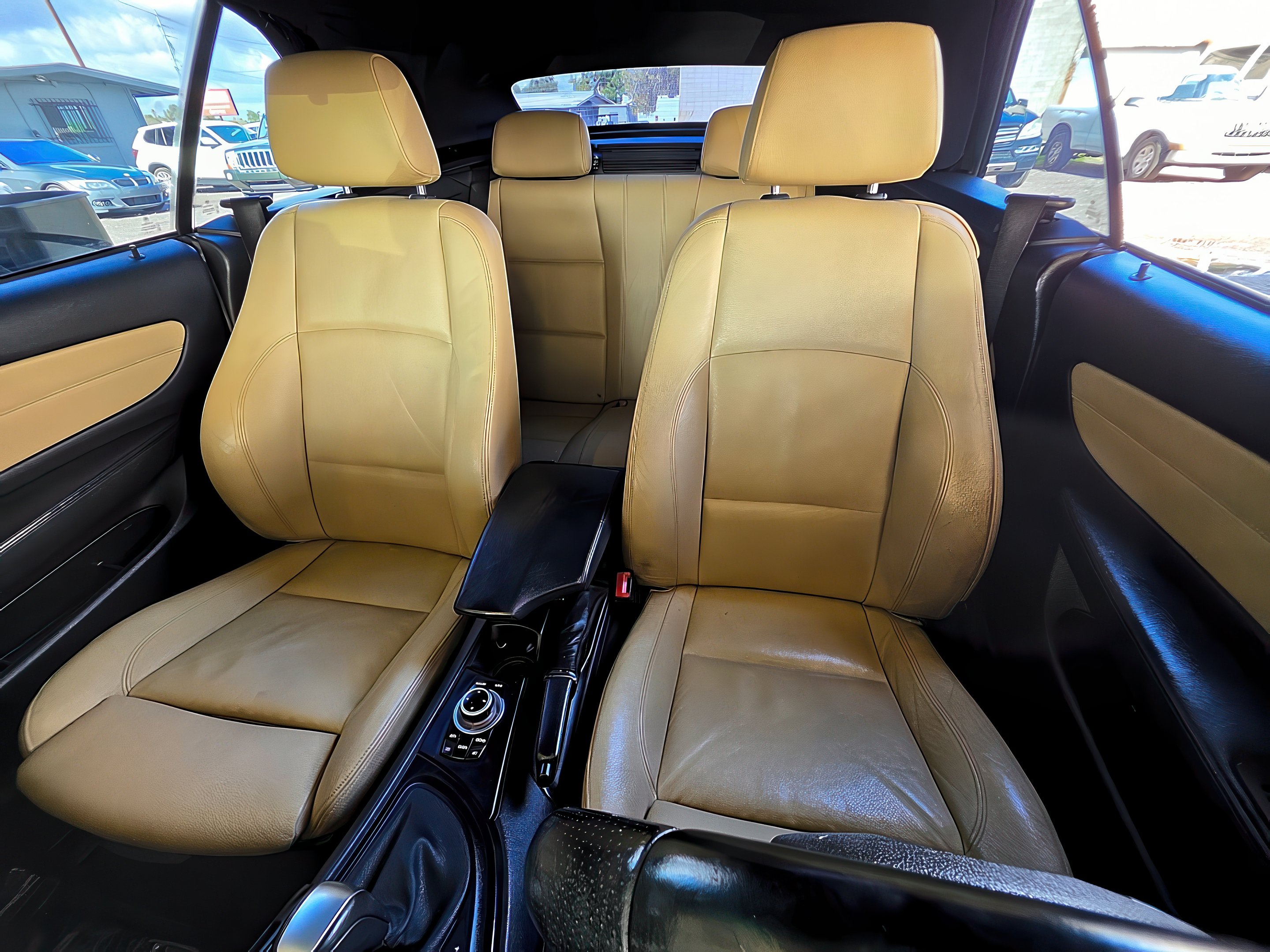 2010 BMW 1 Series 135i - Photo 7