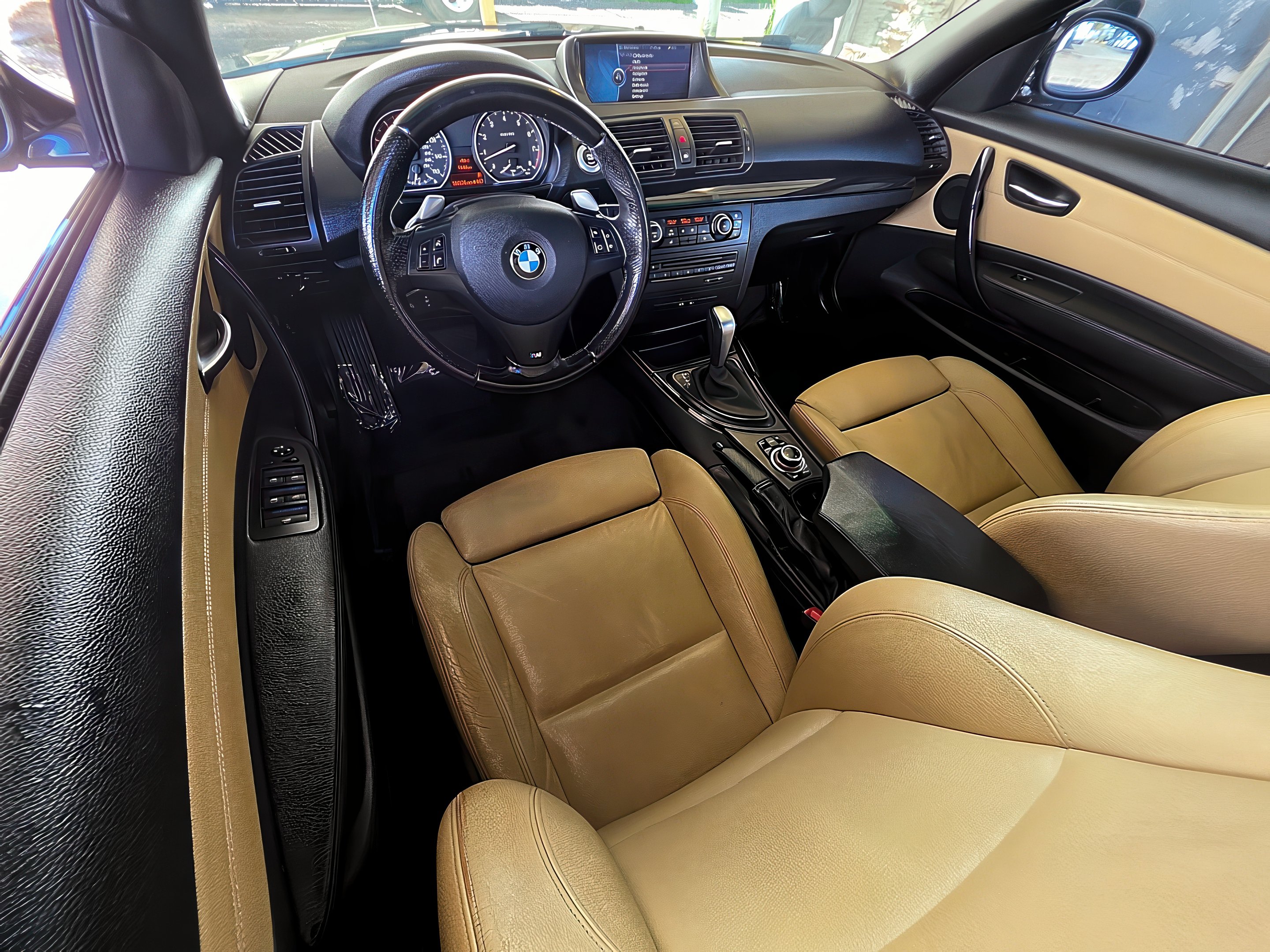2010 BMW 1 Series 135i - Photo 8