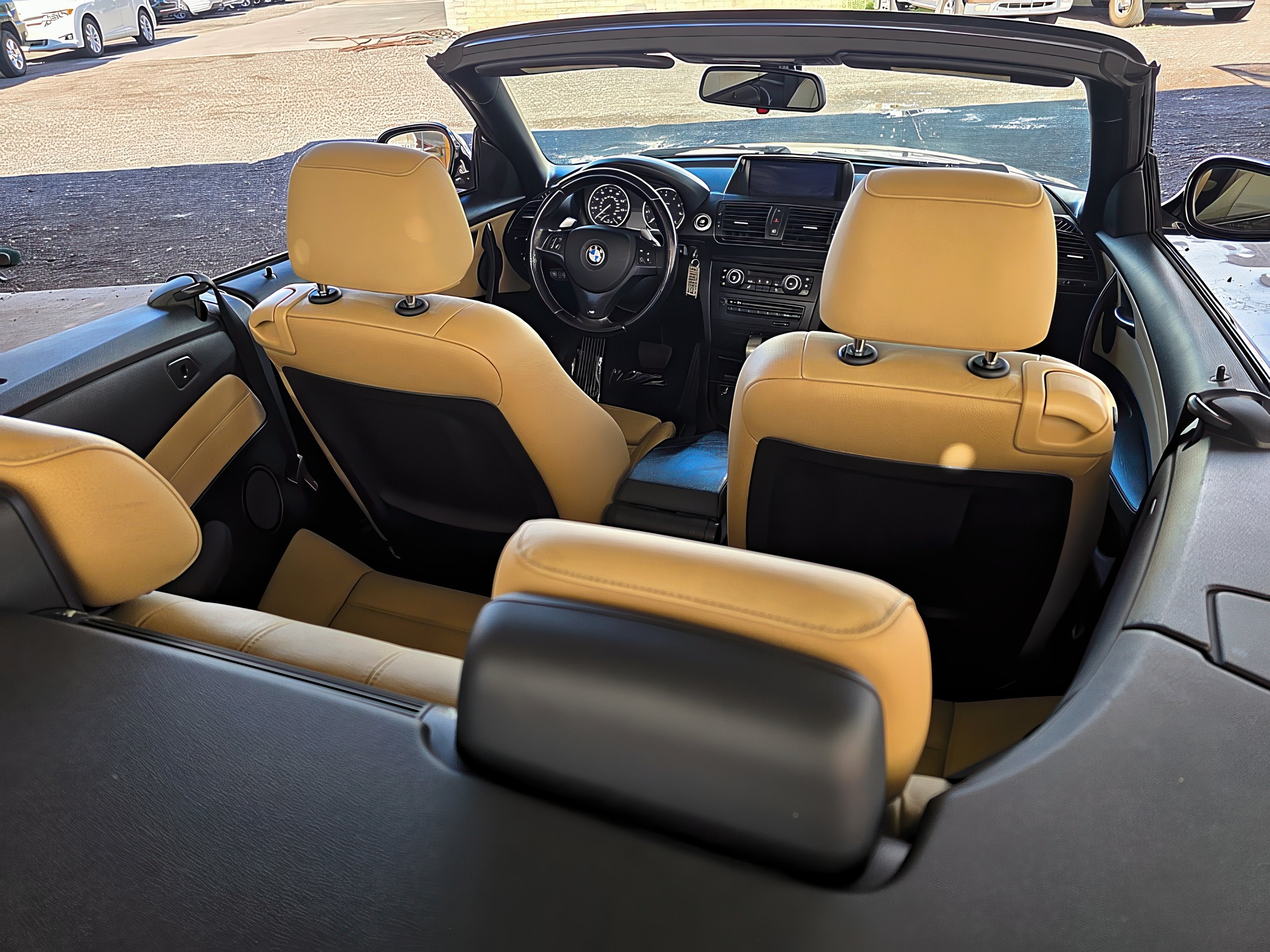 2010 BMW 1 Series 135i - Photo 17