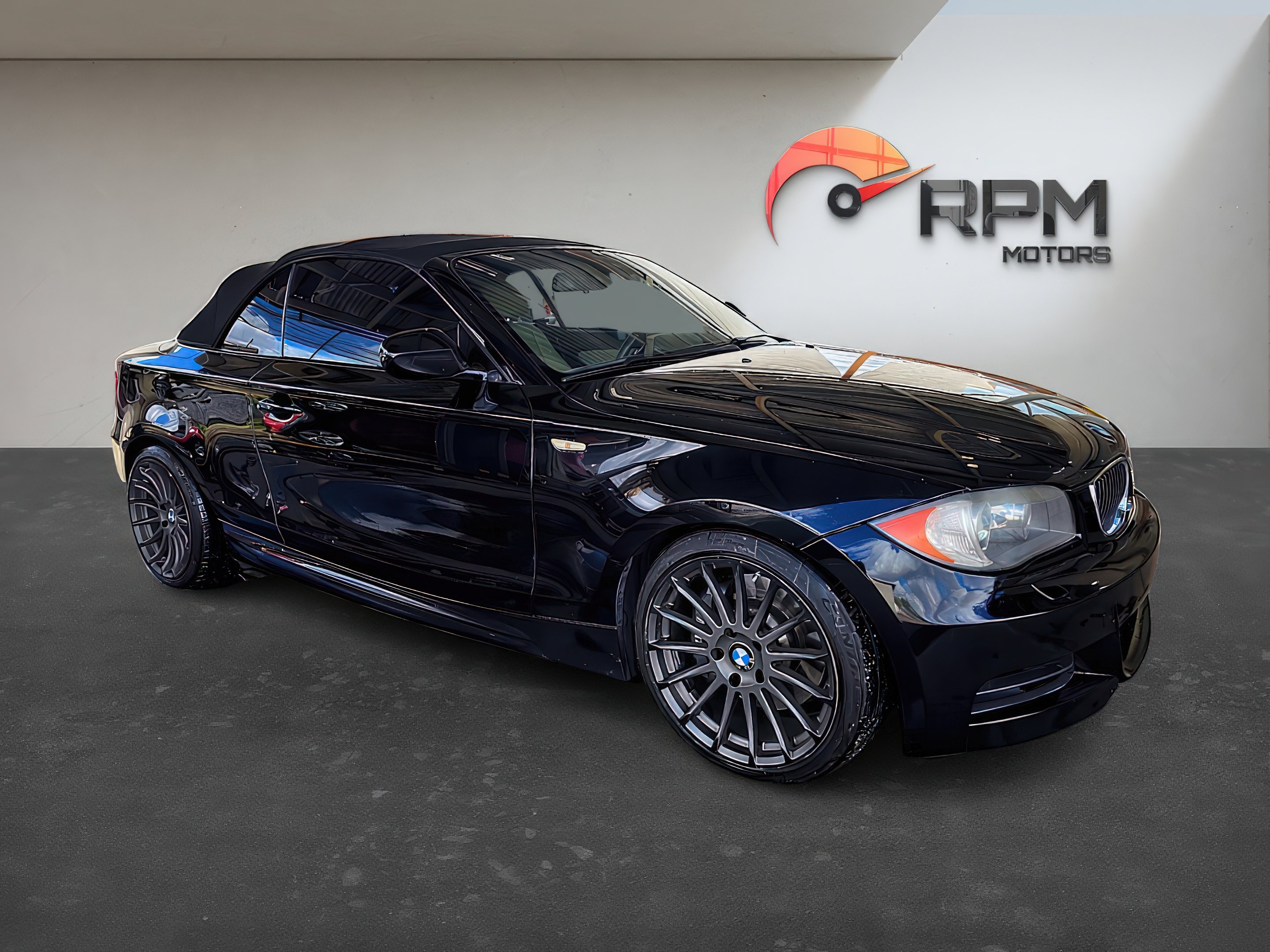 2010 BMW 1 Series 135i Convertible's photo