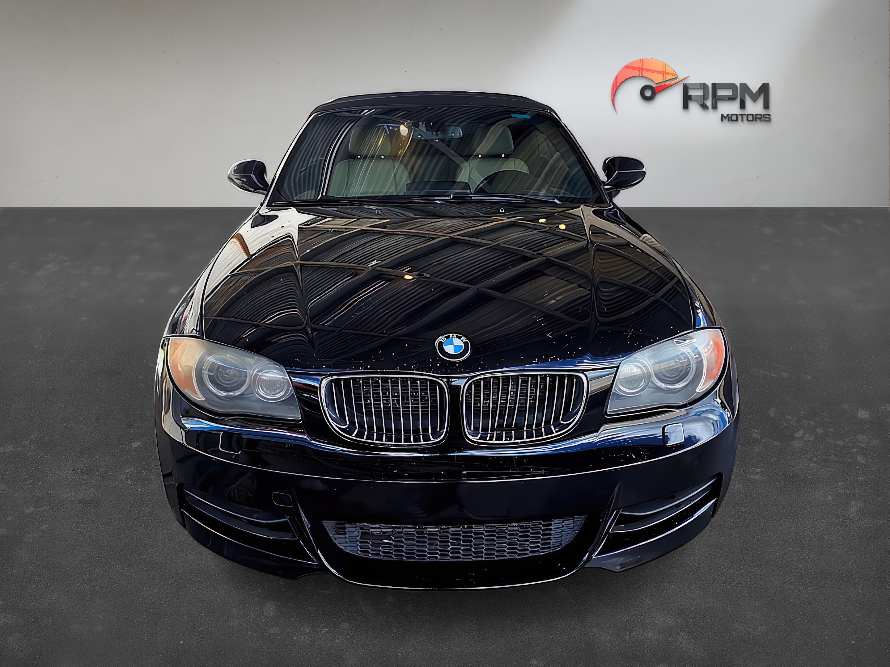 2010 BMW 1 Series 135i - Photo 2