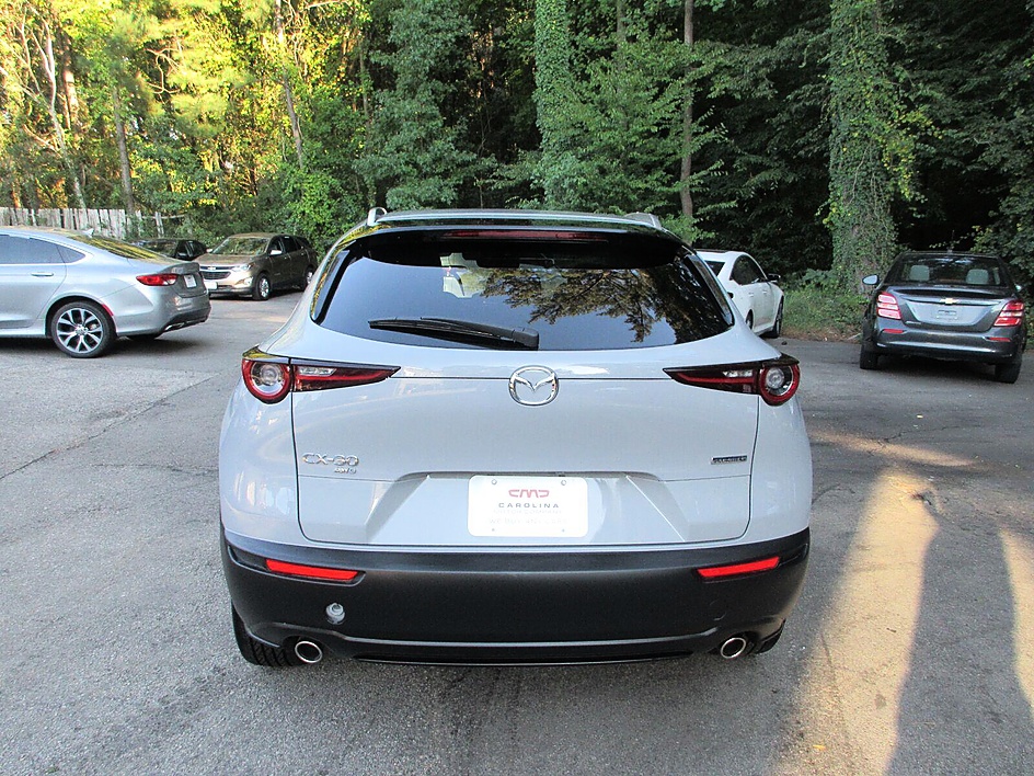 Mazda CX-30 photo 6