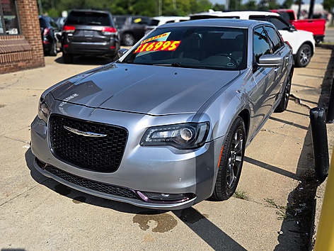 2016 Chrysler 300 S