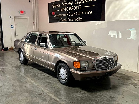 1991 Mercedes-Benz 560's photo