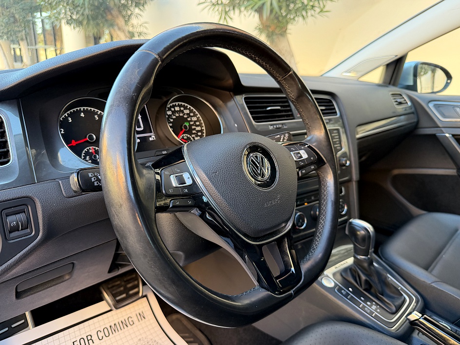 2017 Volkswagen Golf Alltrack Alltrack SE - Photo 16