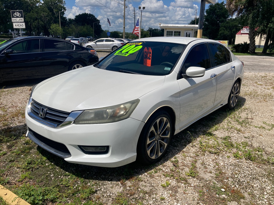 2015 Honda Accord Sport's photo