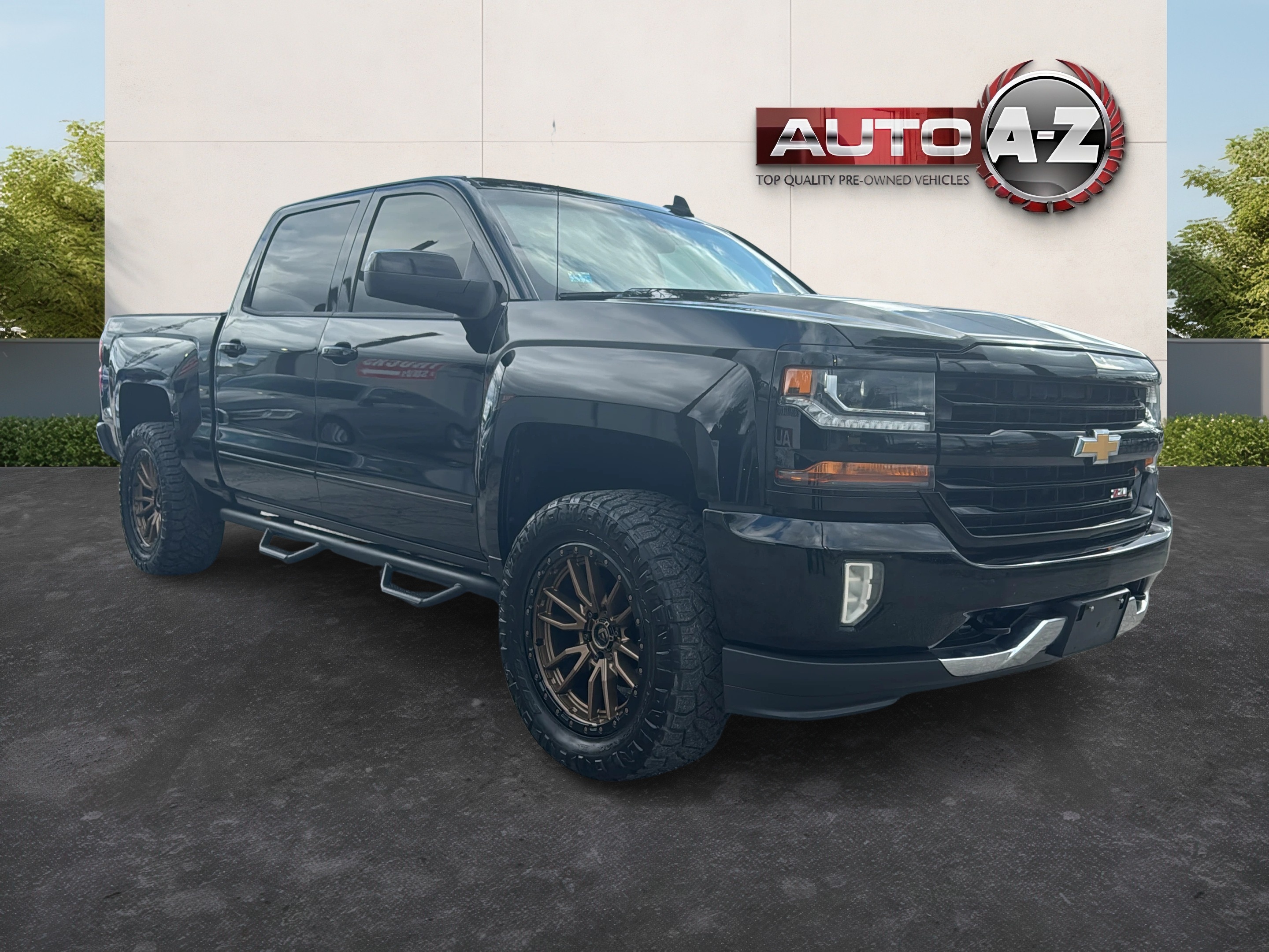 2017 Chevrolet Silverado 1500 LT 4X4 Crew Cab Standard Box's photo