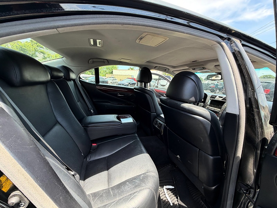 2008 Lexus LS Base - Photo 11