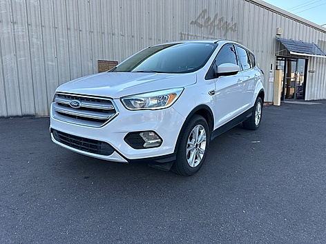 2019 Ford Escape SE's photo