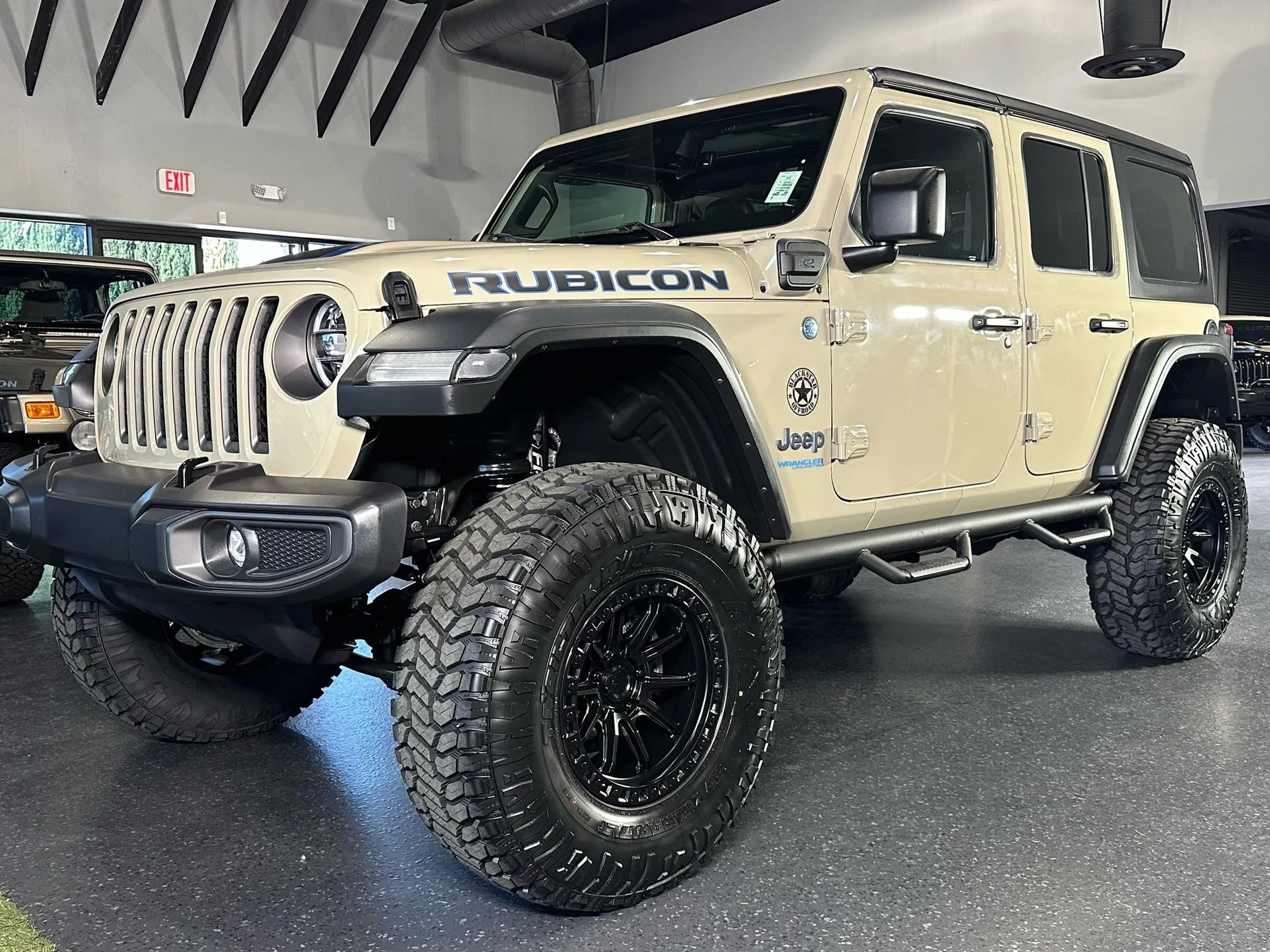 2022 Jeep Wrangler Unlimited Rubicon 4XE - Photo 6
