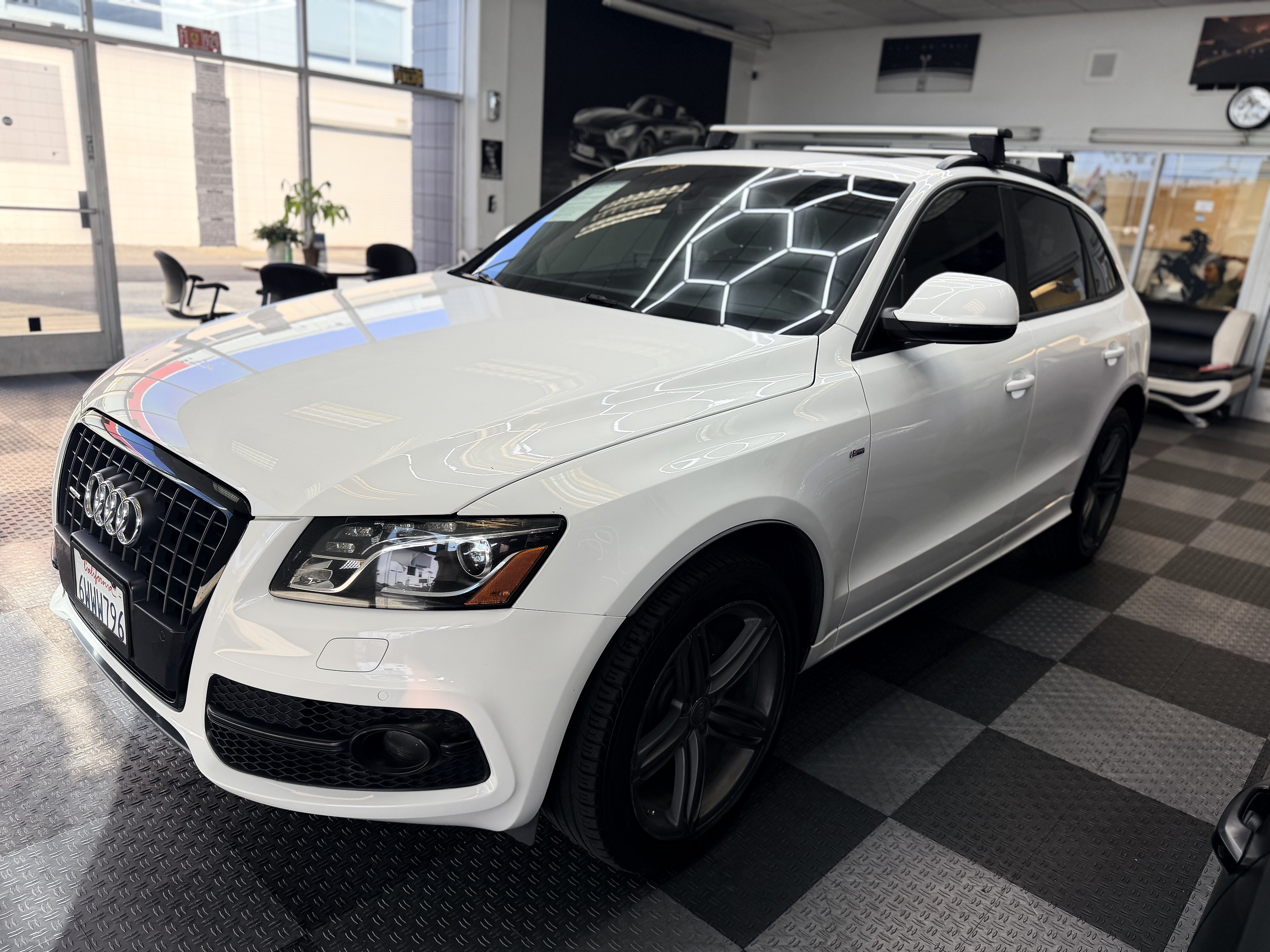 2012 Audi Q5 3.2 quattro Tiptronic Premium Plus's photo