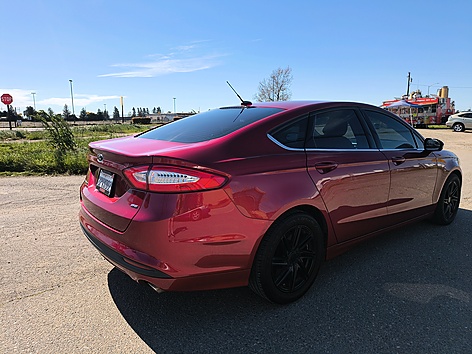 2015 Ford Fusion SE