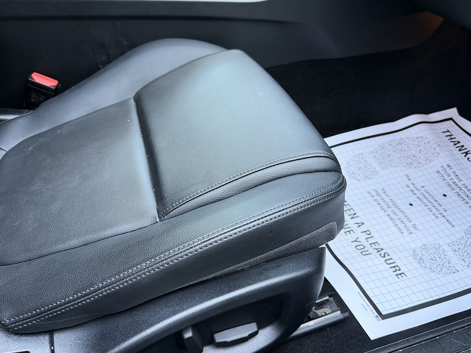 2018 Jaguar XE Premium - Photo 17