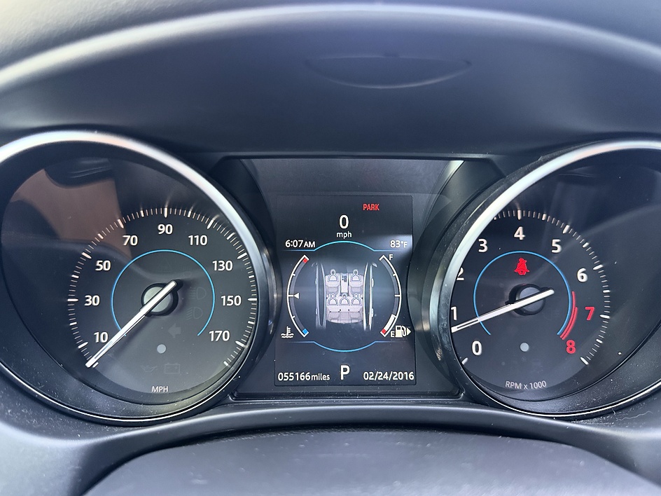 2018 Jaguar XE Premium - Photo 18