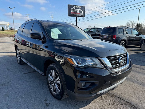 2019 Nissan Pathfinder SV