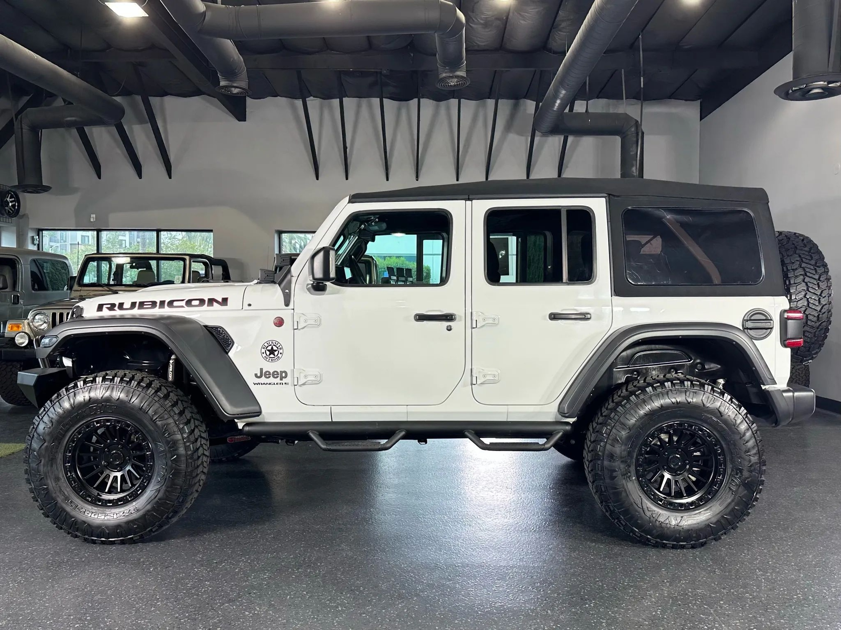 2024 Jeep Wrangler 4-Door Rubicon - Photo 8