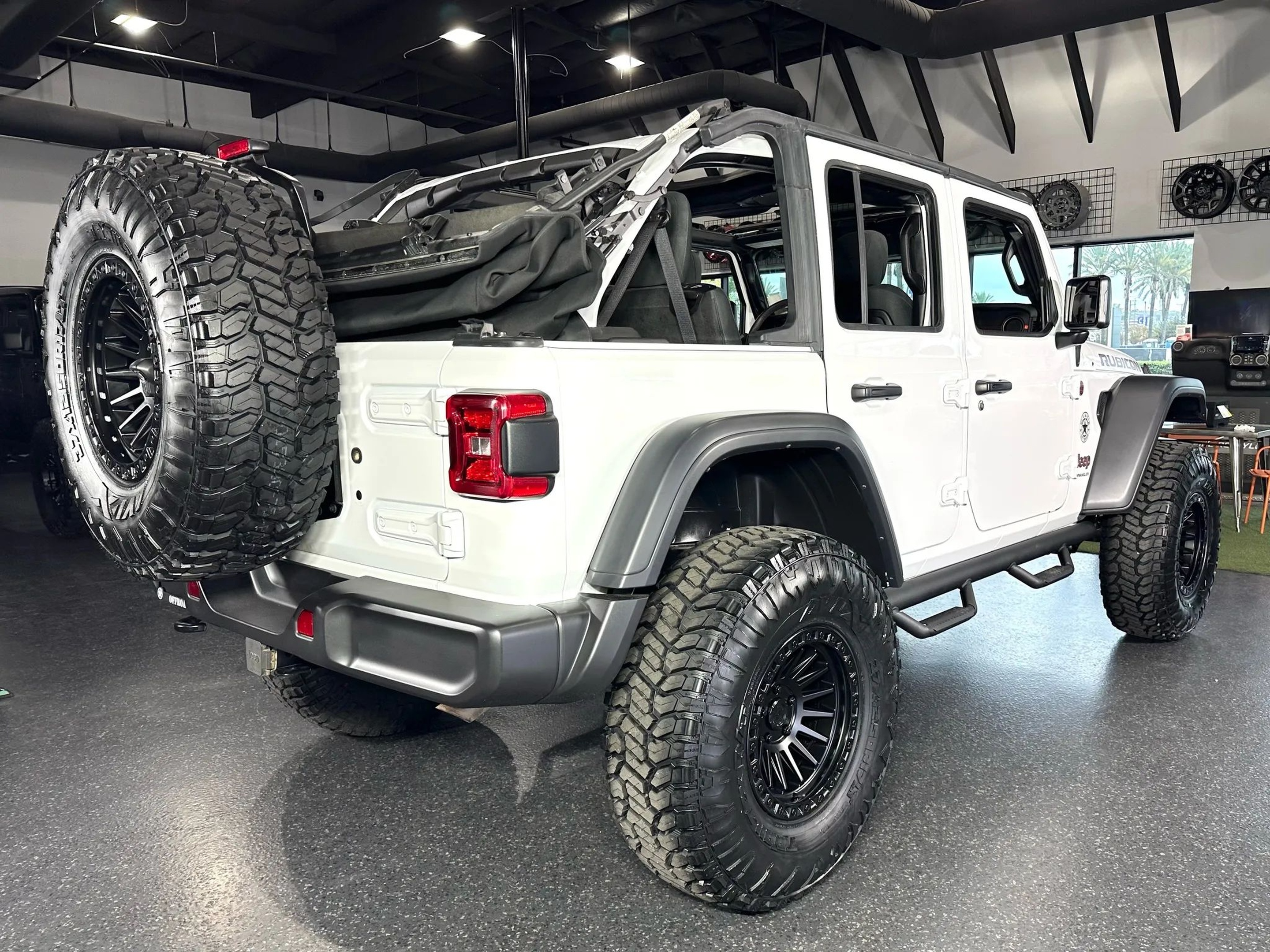 2024 Jeep Wrangler 4-Door Rubicon - Photo 20