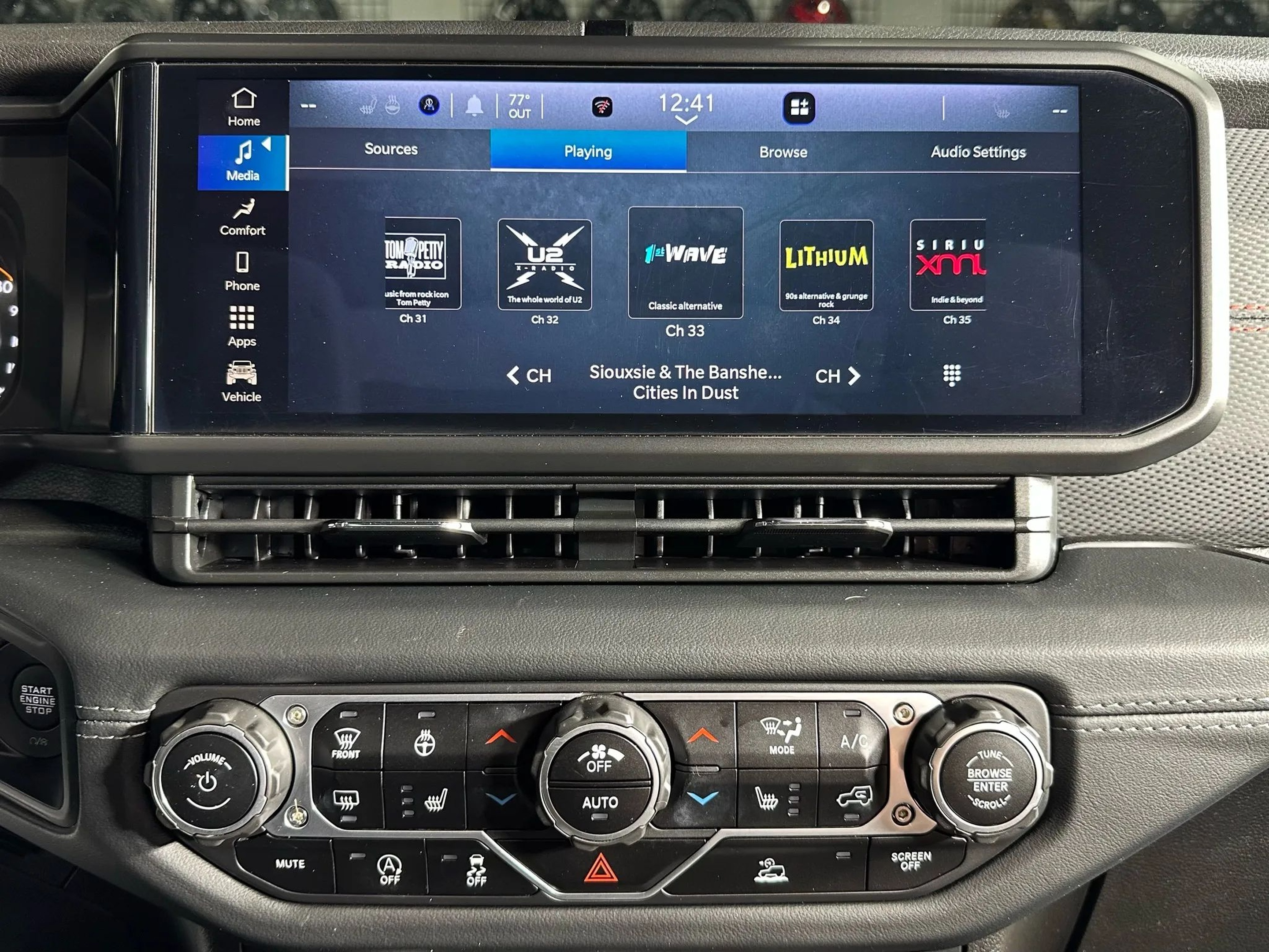 2024 Jeep Wrangler 4-Door Rubicon - Photo 29
