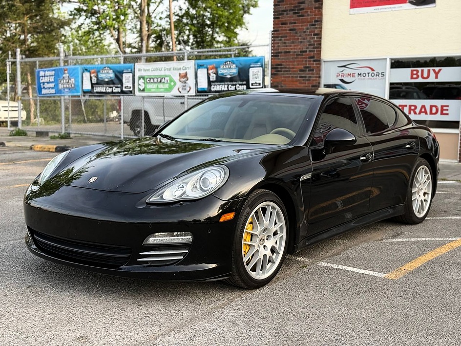 2012 Porsche Panamera S's photo