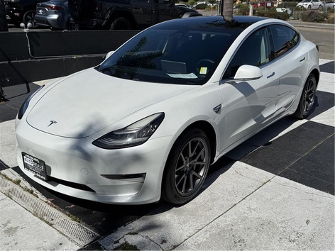 2020 Tesla Model 3 Long Range Dual Motor All-Wheel Drive's photo