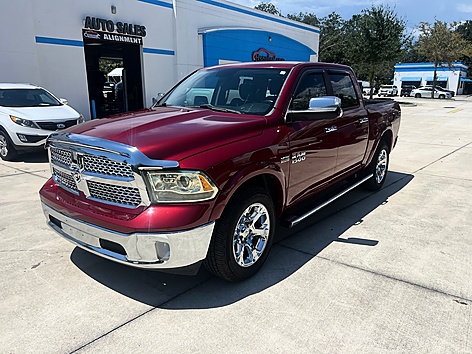 2013 RAM 1500 Pickup Laramie