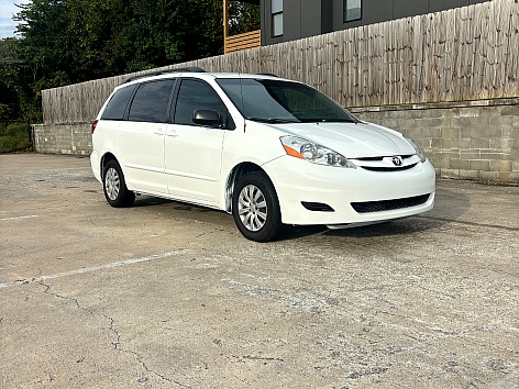 2008 Toyota Sienna LE