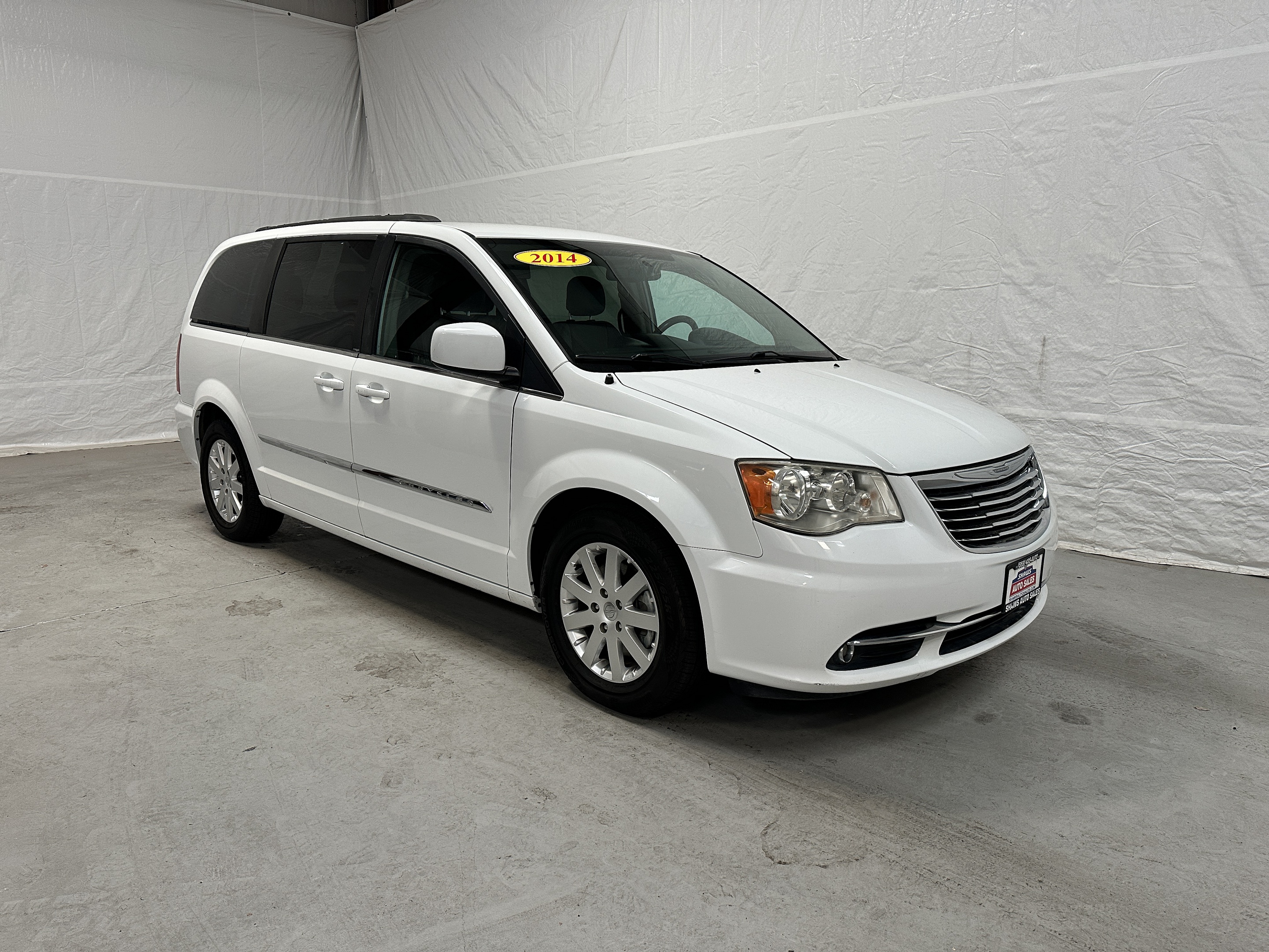 2014 Chrysler Town & Country Touring