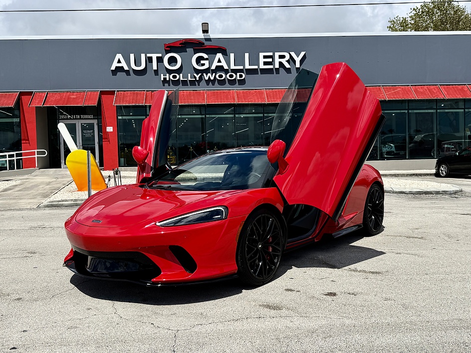 2023 McLaren GT -'s photo