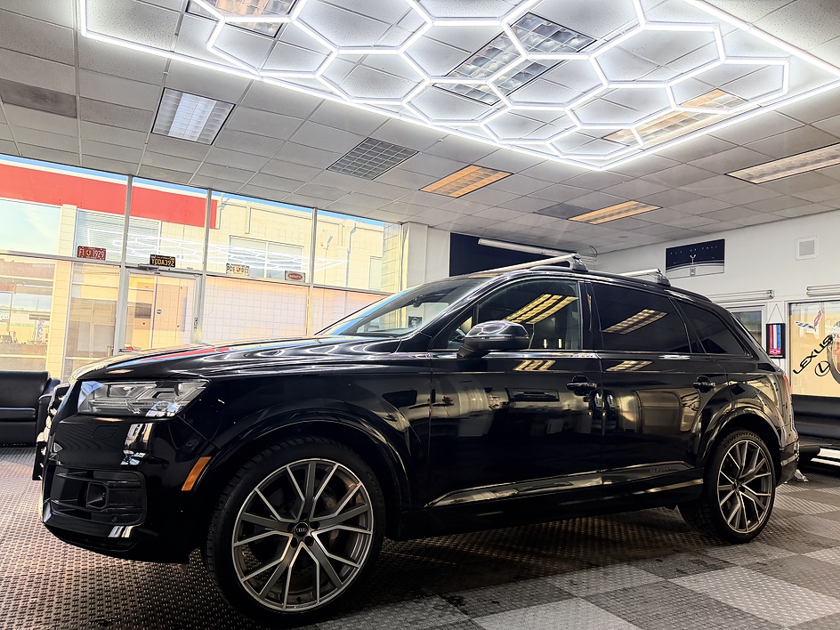 2019 Audi Q7 55 Prestige quattro Tiptronic's photo