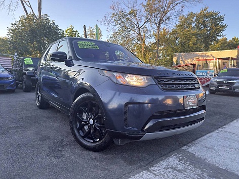 2018 Land Rover Discovery SE's photo