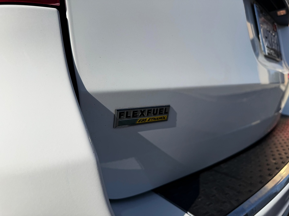 2015 Chrysler Town & Country Touring - Photo 42