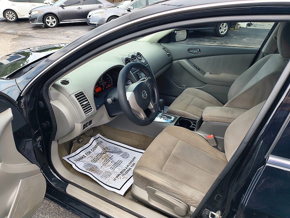2012 Nissan Altima - Photo 10