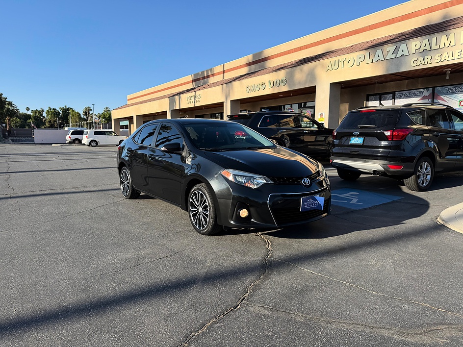 2014 Toyota Corolla S Premium AT's photo