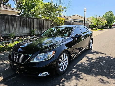 2007 Lexus LS Base