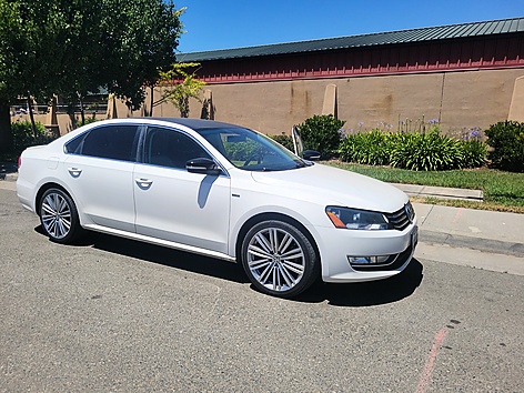 2014 Volkswagen Passat 1.8T Sport Auto PZEV's photo