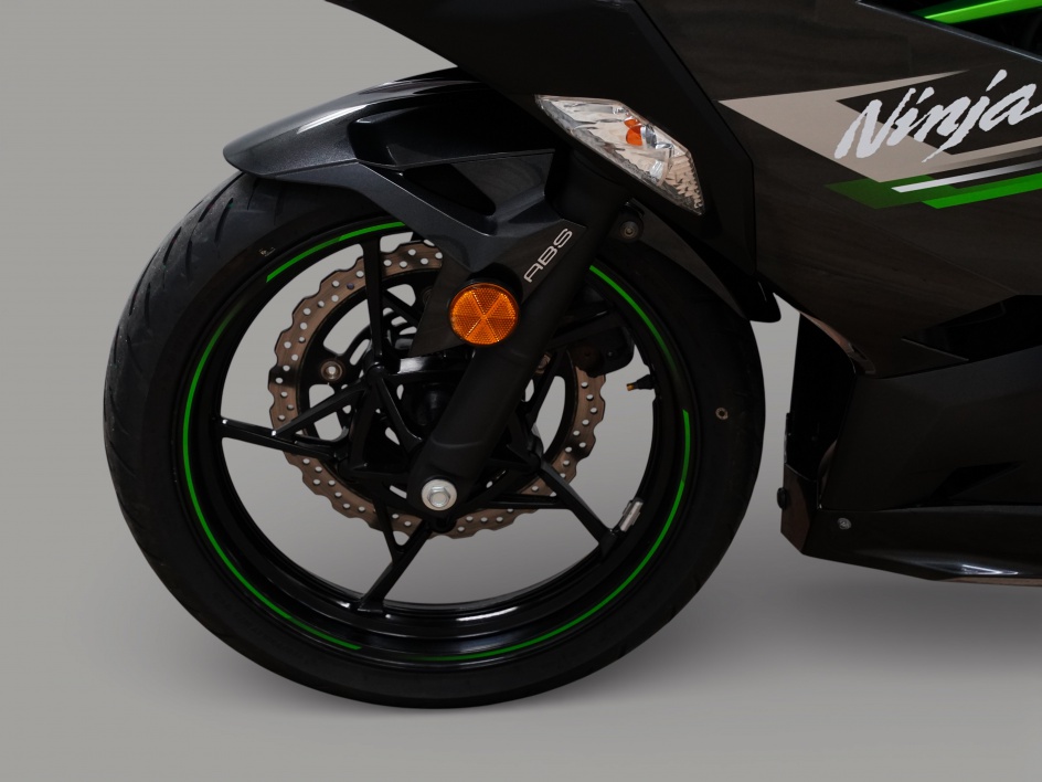 2023 KAWASAKI NINJA 400 ABS - Mint Motorcycles – Dallas, TX