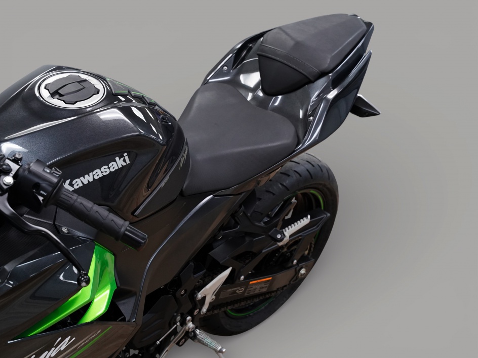 2023 KAWASAKI NINJA 400 ABS - Mint Motorcycles – Dallas, TX
